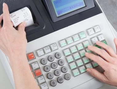 Πάτρα: Τους «έκαψε» αυτή η απόδειξη – Το πρόβλημα δεν ήταν οι τιμές των προϊόντων (φώτο)